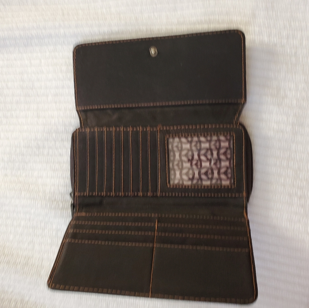 Axcess billfold - Picture 2 of 3
